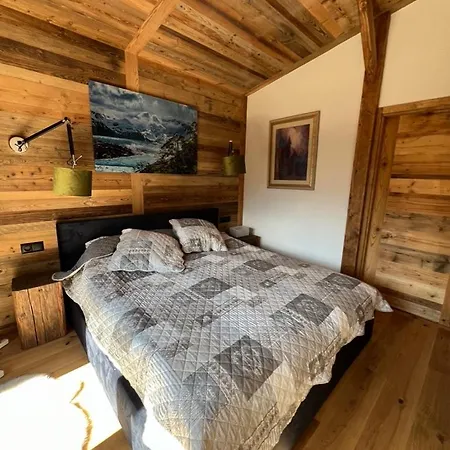 8 Etoiles Alpehytte